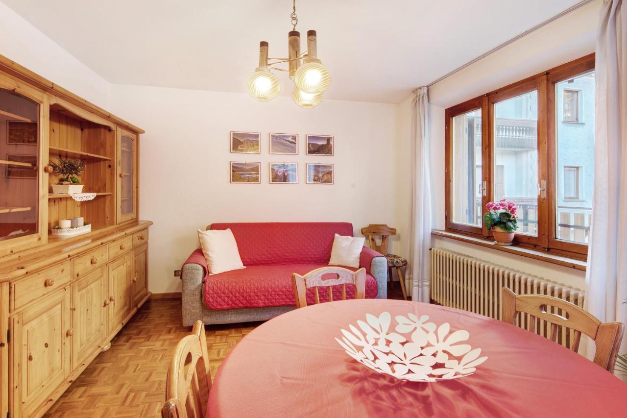 A Due Passi Valdidentro Apartment Isolaccia Exterior photo