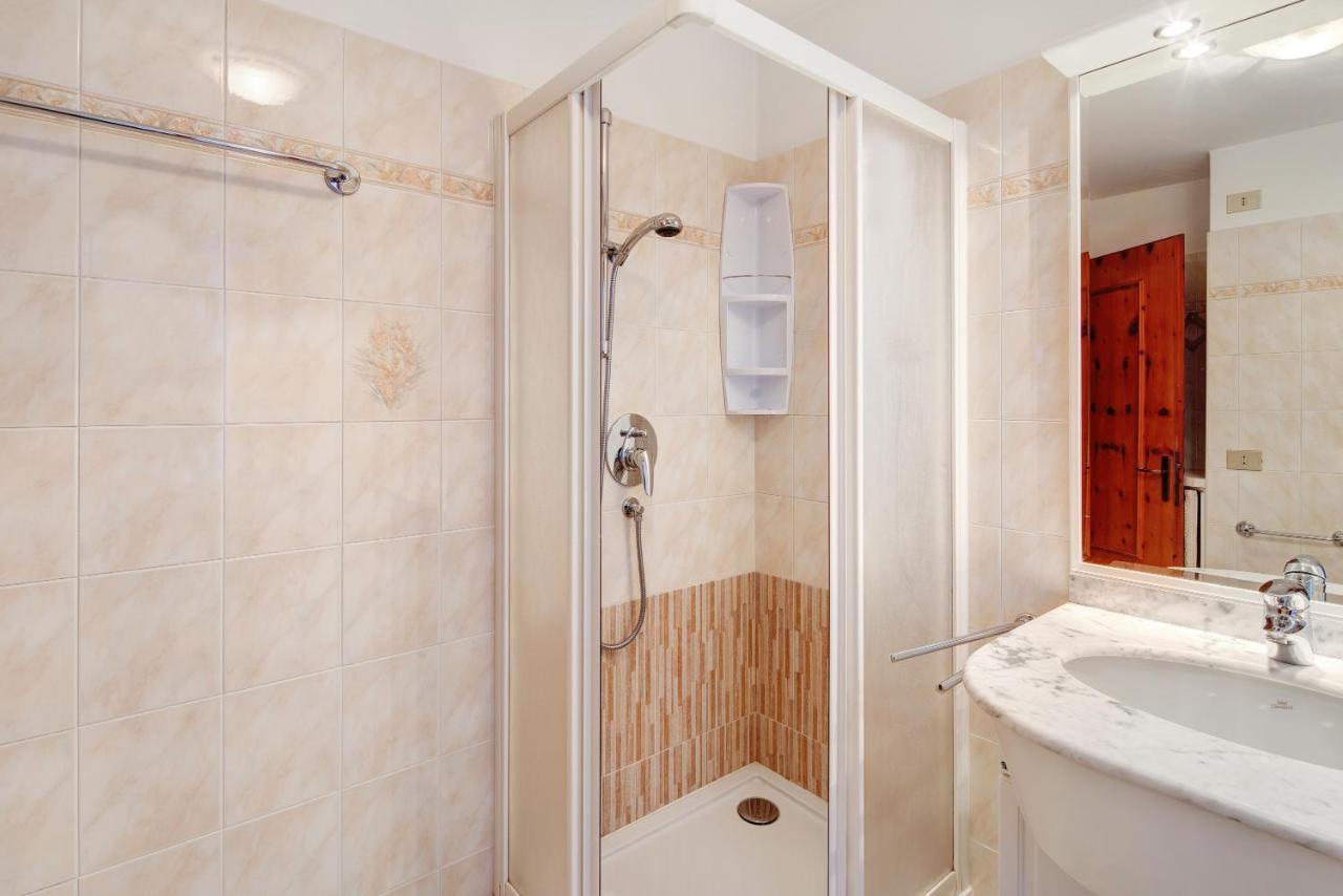 A Due Passi Valdidentro Apartment Isolaccia Exterior photo